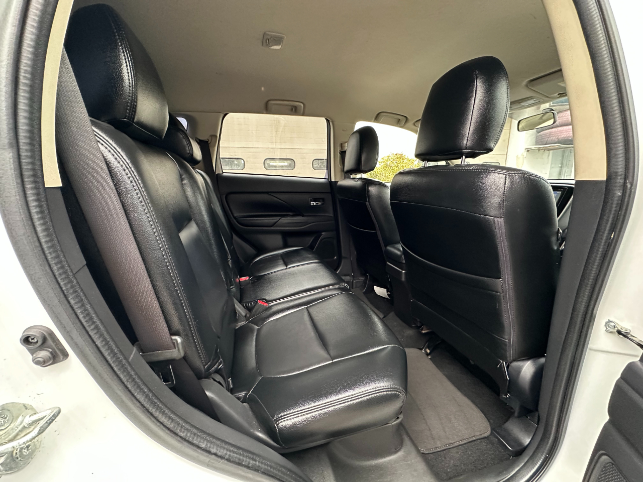 Mitsubishi Outlander SE 2015