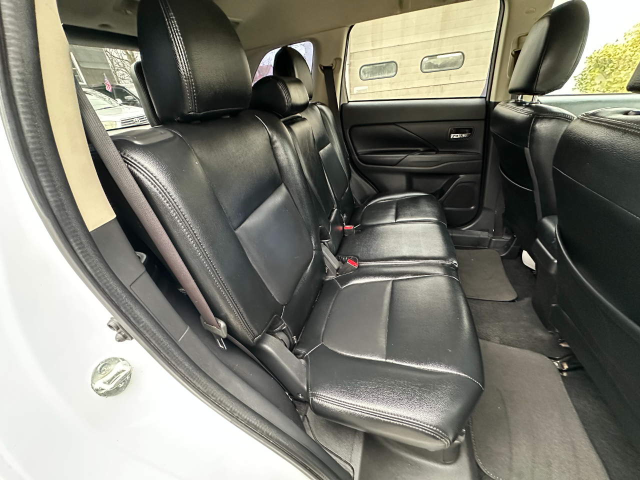 Mitsubishi Outlander SE 2015