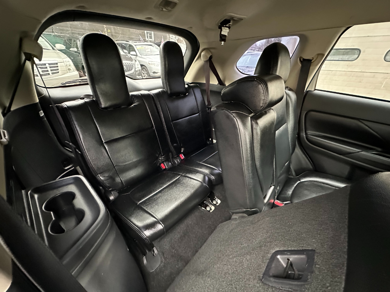 Mitsubishi Outlander SE 2015