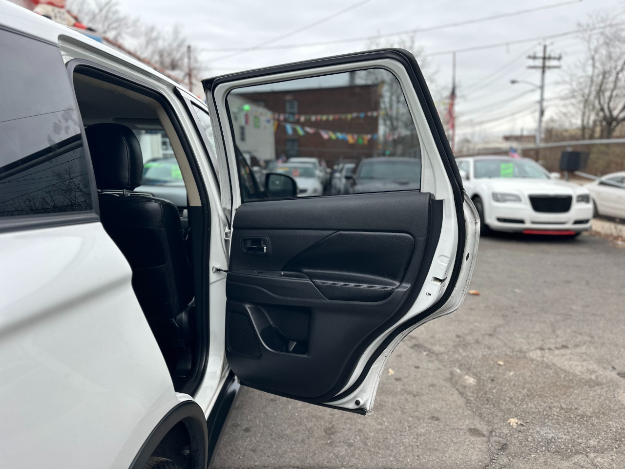 Mitsubishi Outlander SE 2015