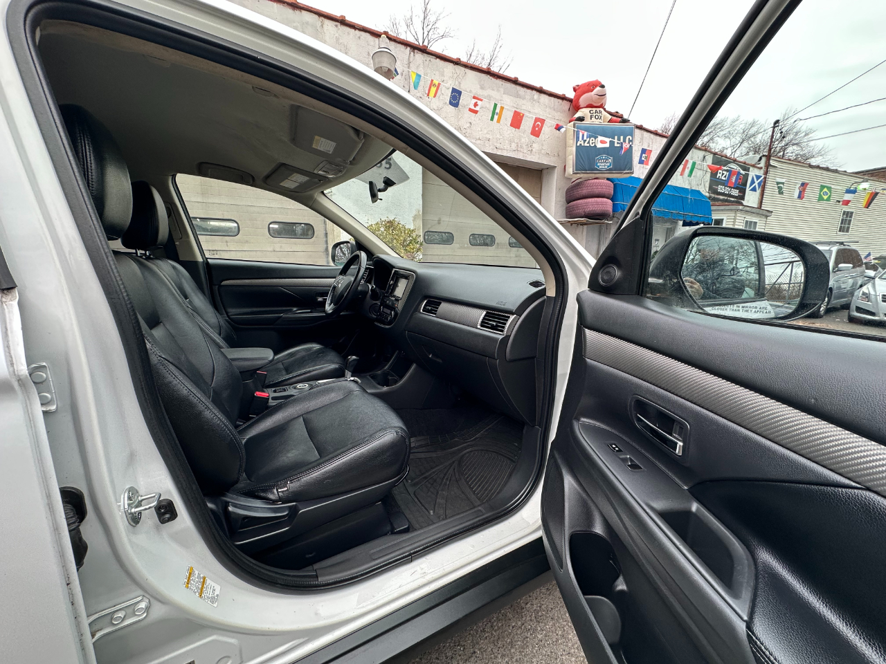 Mitsubishi Outlander SE 2015