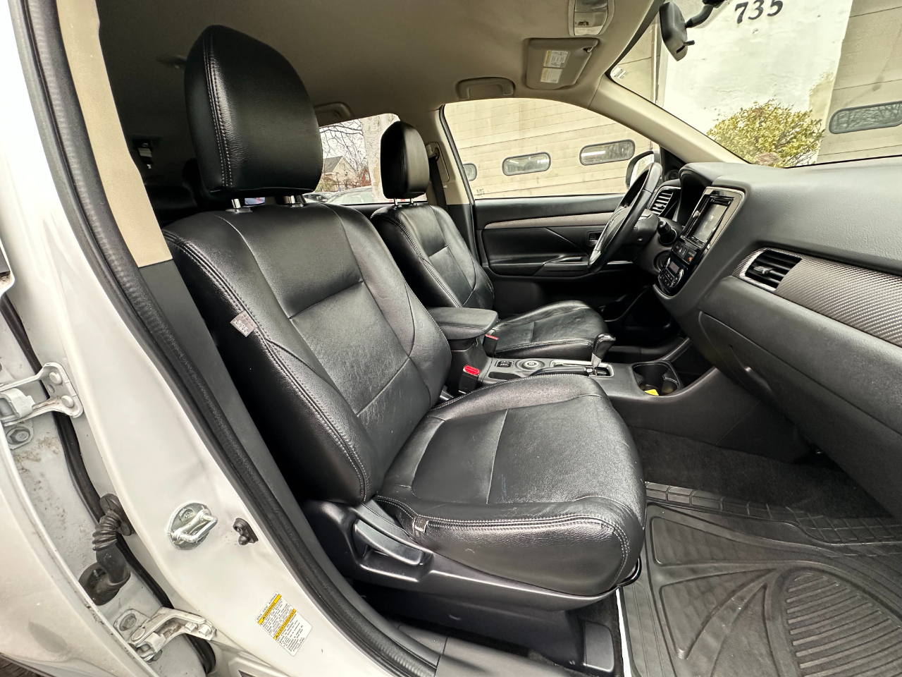 Mitsubishi Outlander SE 2015