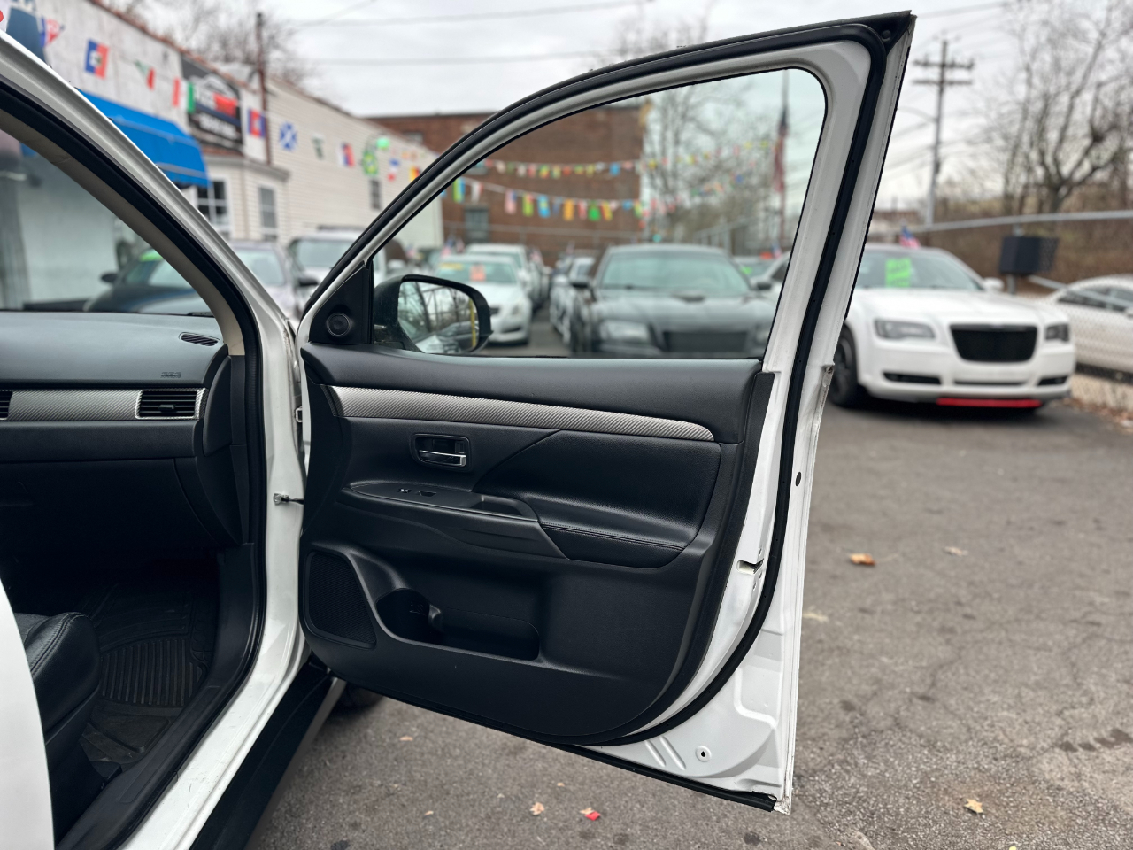 Mitsubishi Outlander SE 2015