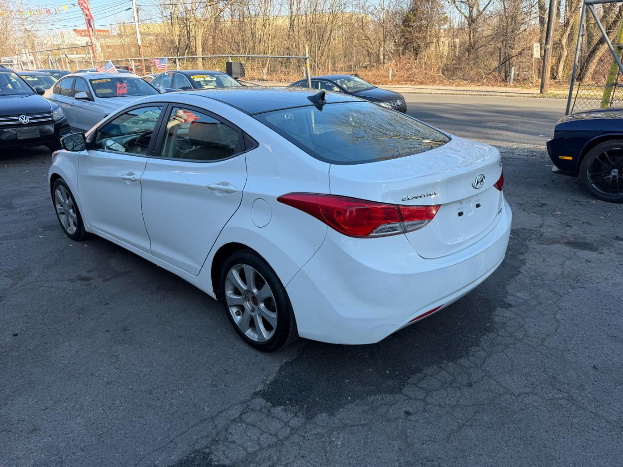 Hyundai Elantra Limited 2012