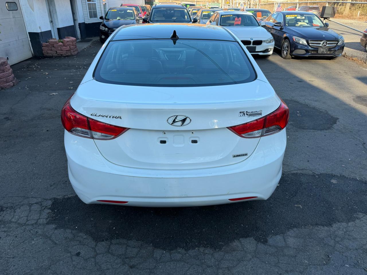 Hyundai Elantra Limited 2012