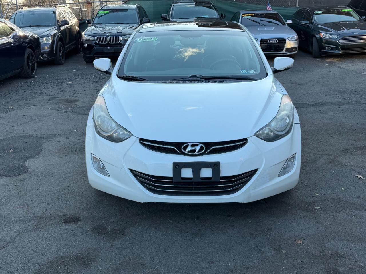 Hyundai Elantra Limited 2012