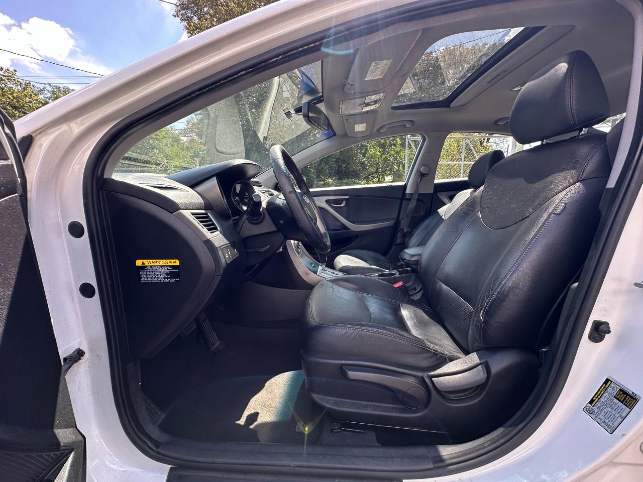 Hyundai Elantra Limited 2012