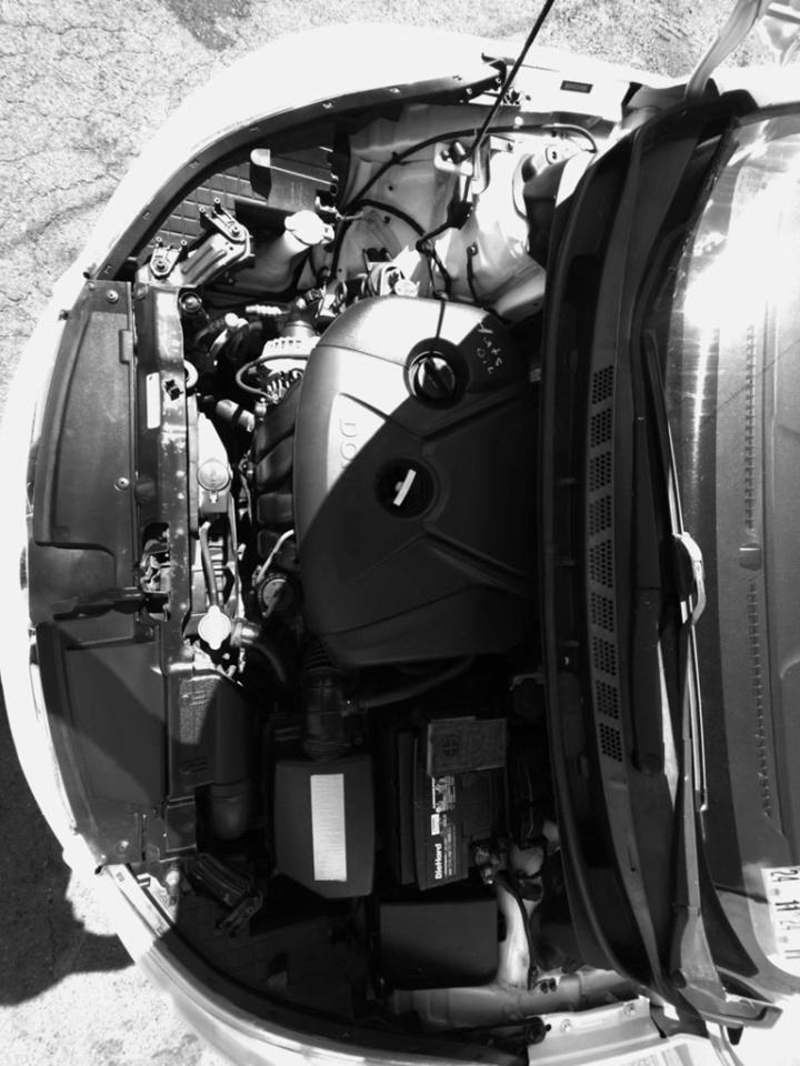 Hyundai Elantra Limited 2012