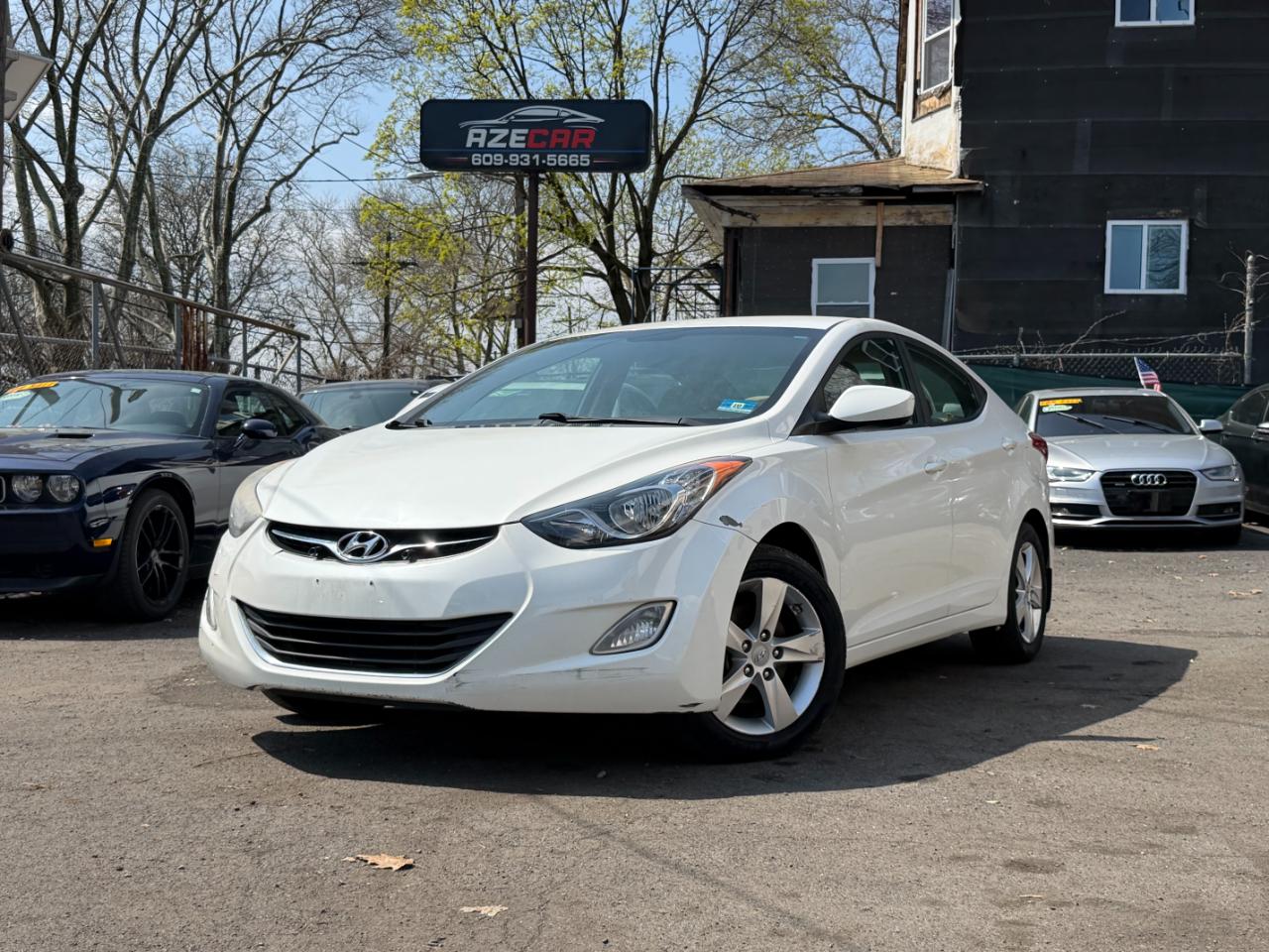 Hyundai Elantra GLS 4-Door 2013