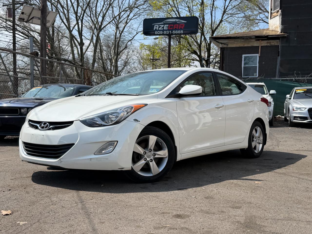 Hyundai Elantra GLS 4-Door 2013