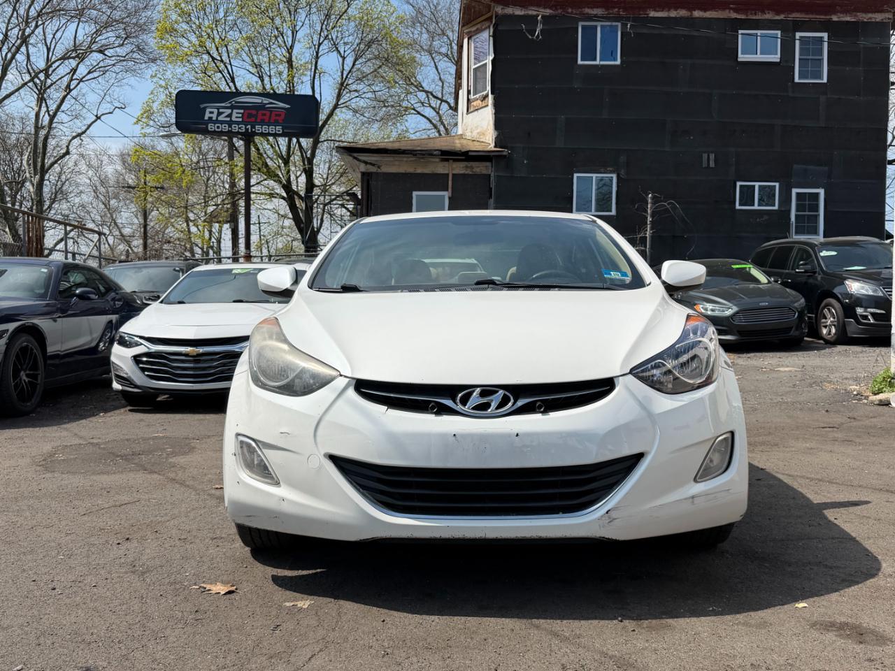Hyundai Elantra GLS 4-Door 2013