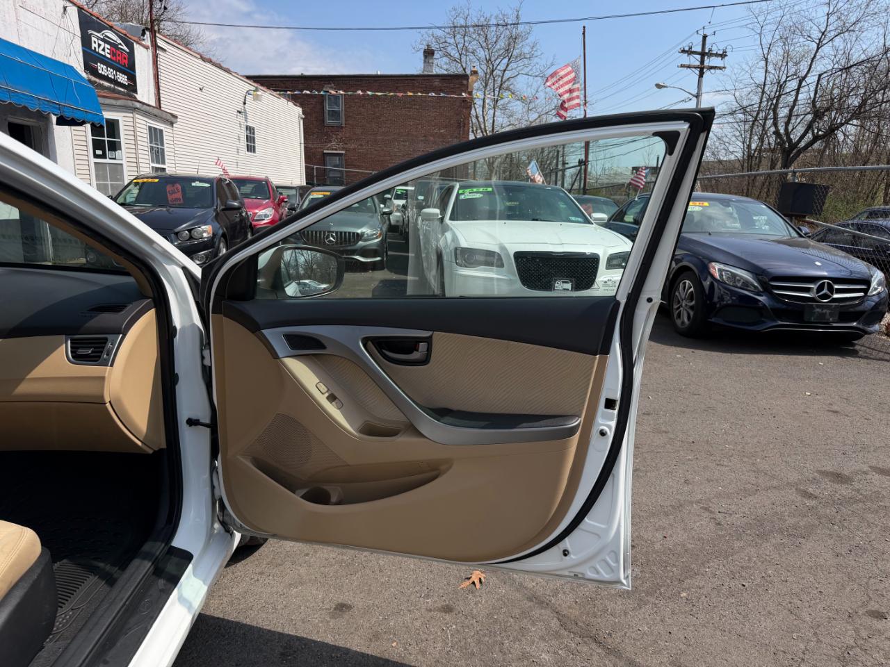 Hyundai Elantra GLS 4-Door 2013