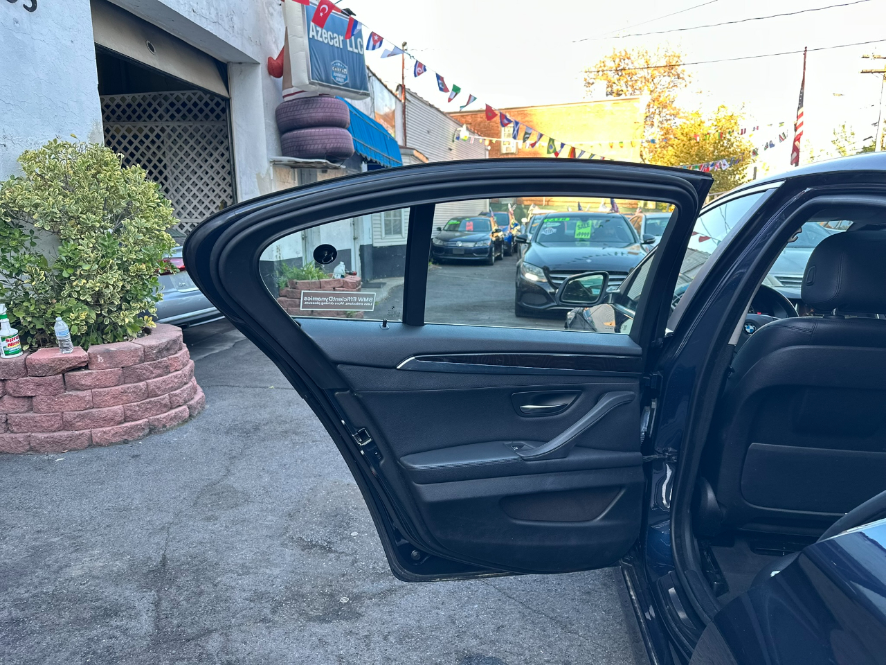 View 30