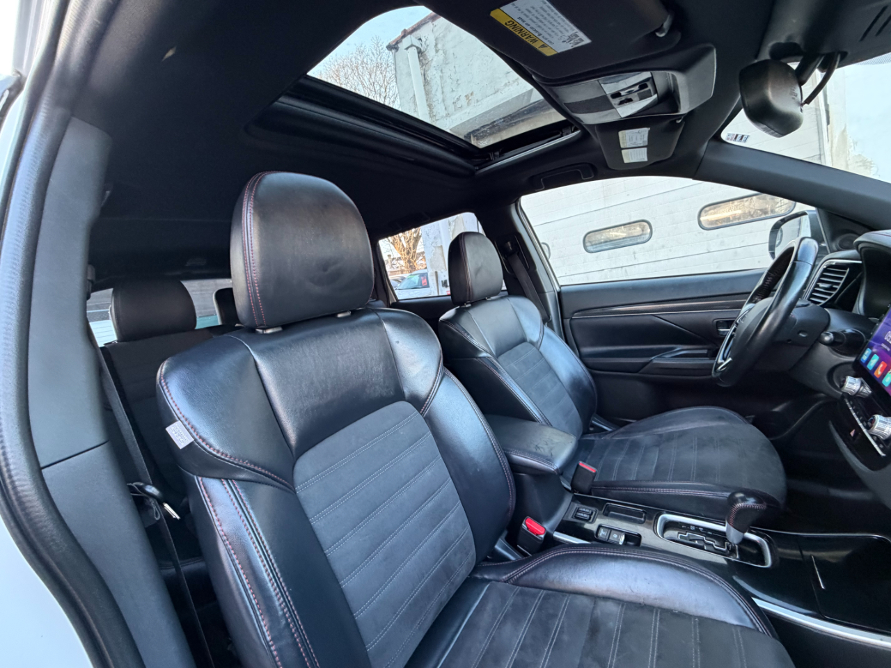 Mitsubishi Outlander LE FWD 2020