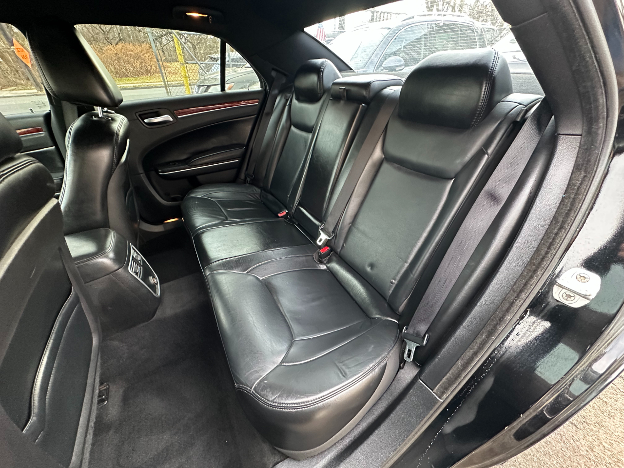 Chrysler 300 RWD 2014