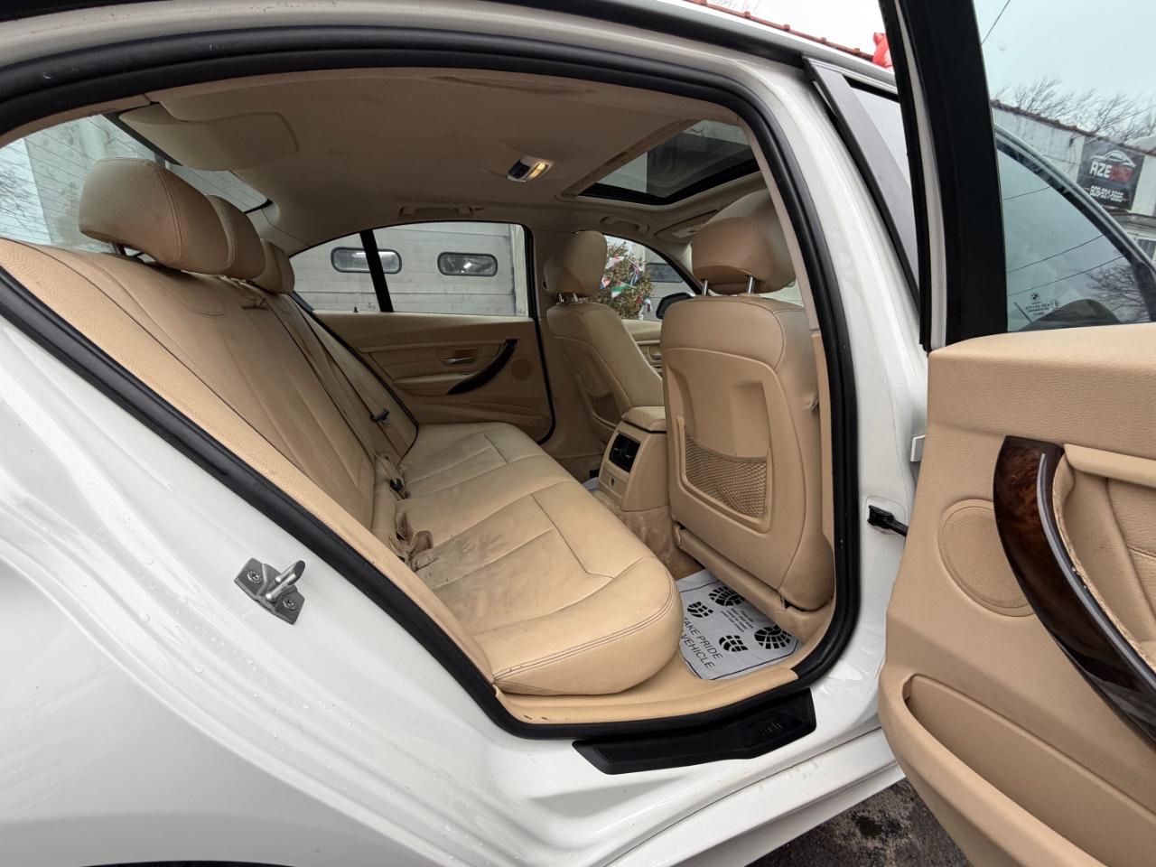 BMW 3-Series 328i SULEV 2014