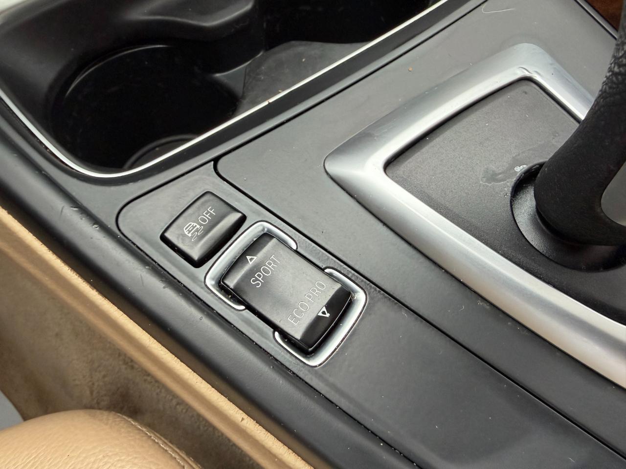 BMW 3-Series 328i SULEV 2014