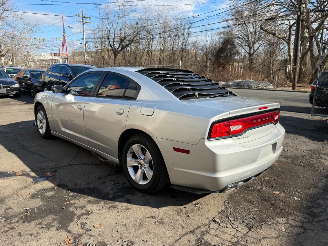 Dodge Charger SE 2012