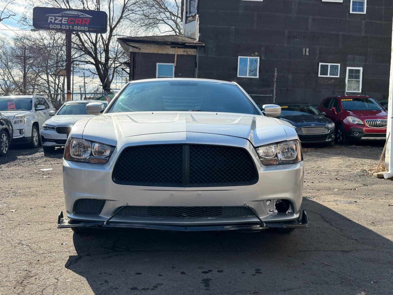 Dodge Charger SE 2012