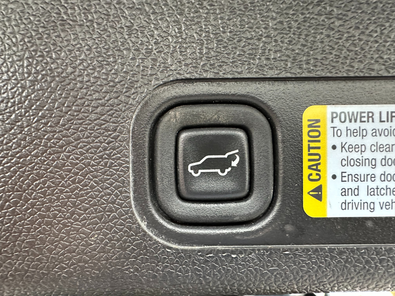 GMC Yukon Denali Denali 2008