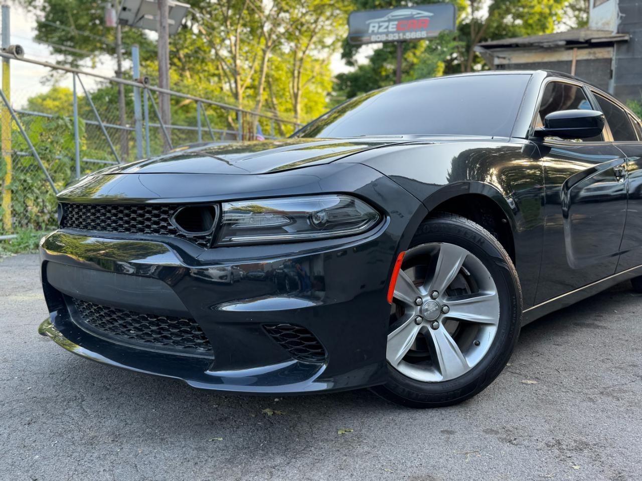Dodge Charger SE 2015