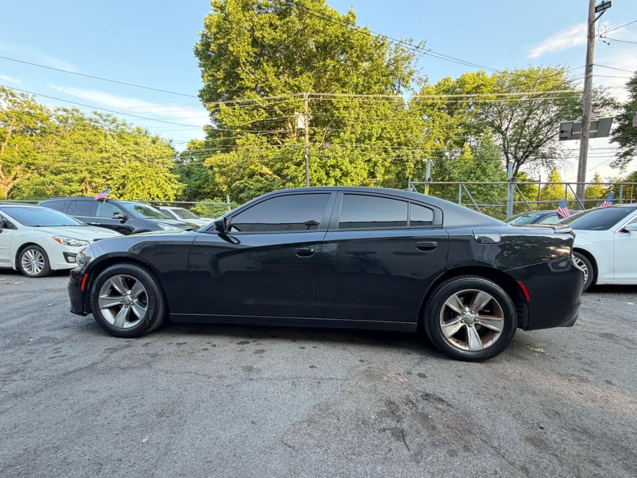 Dodge Charger SE 2015