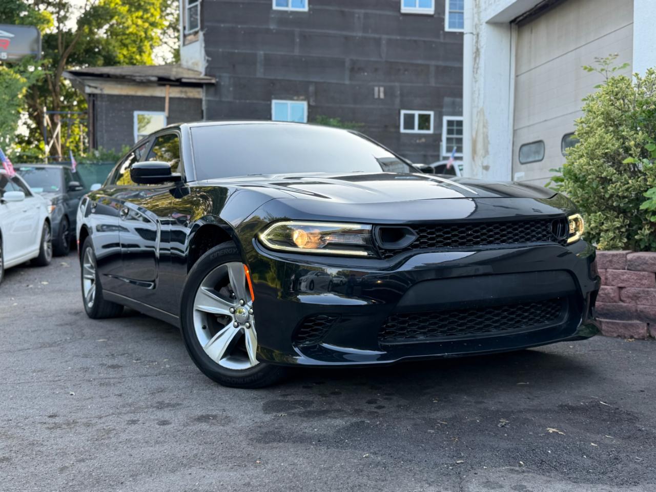 Dodge Charger SE 2015