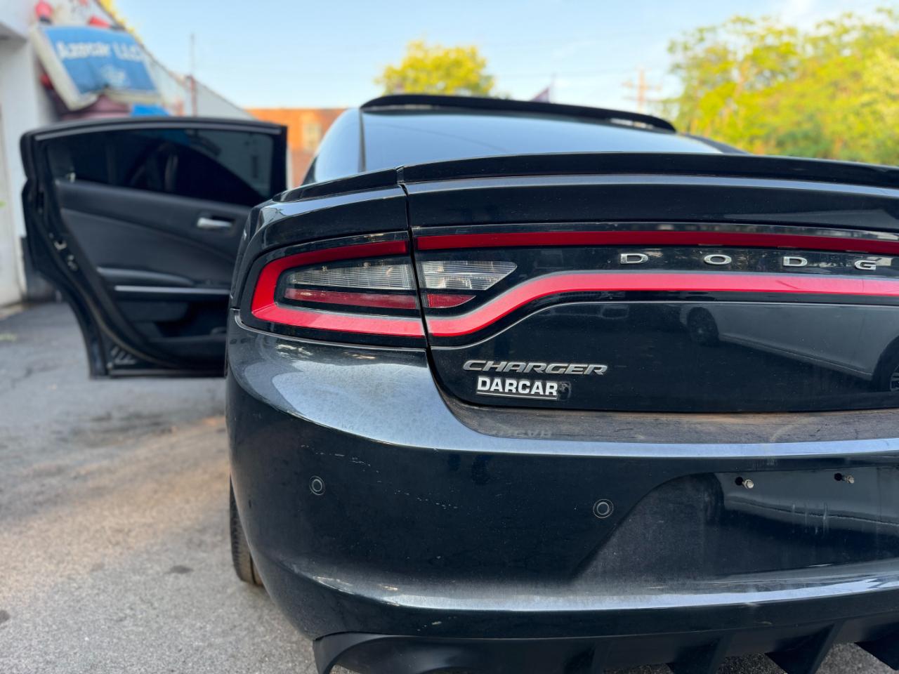 Dodge Charger SE 2015