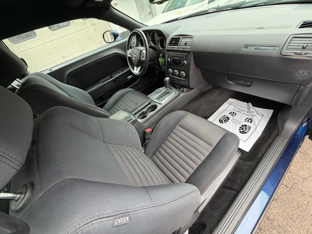 Dodge Challenger SXT 2014