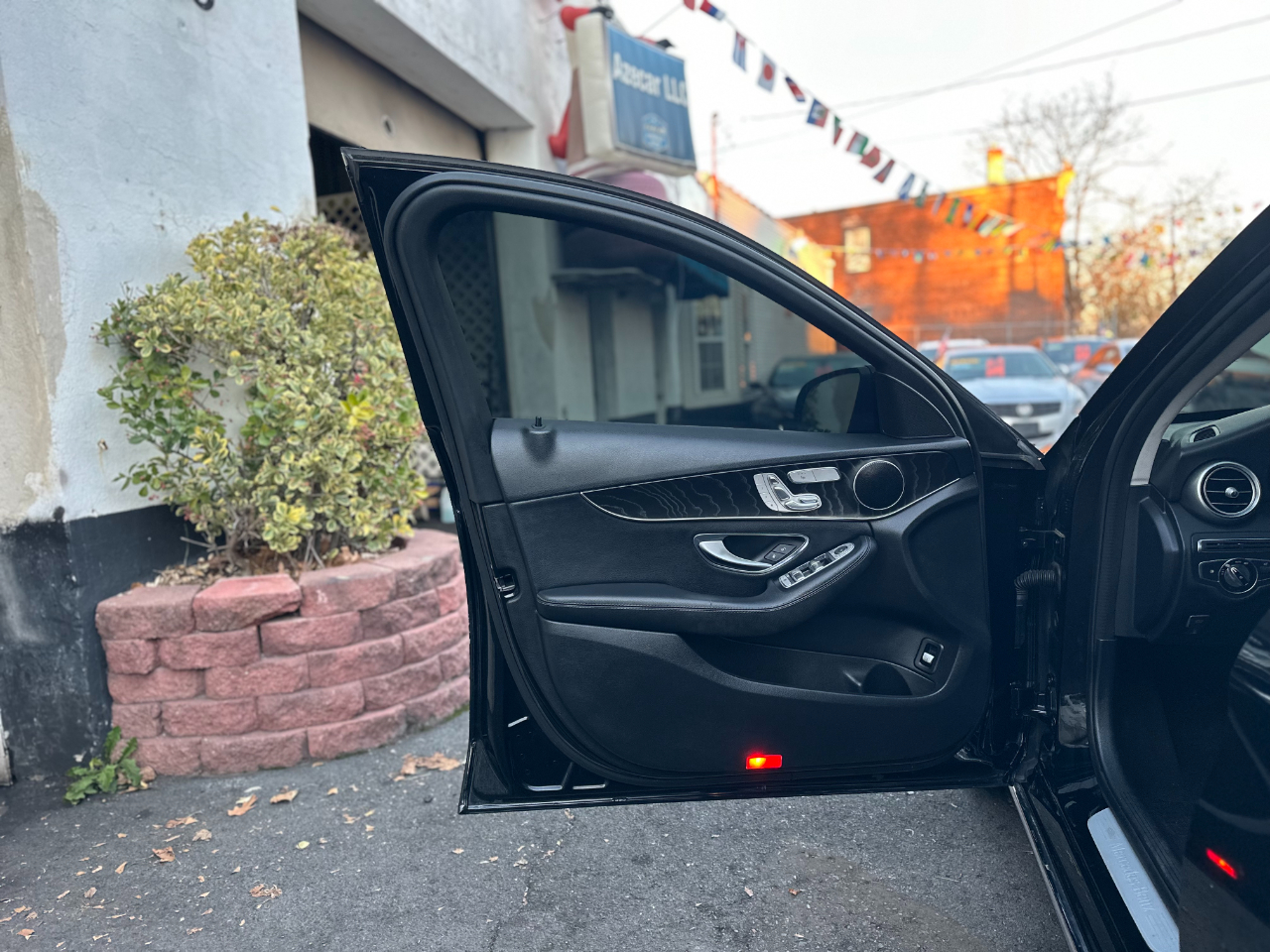 Mercedes-Benz C-Class C300 4MATIC Sedan 2016