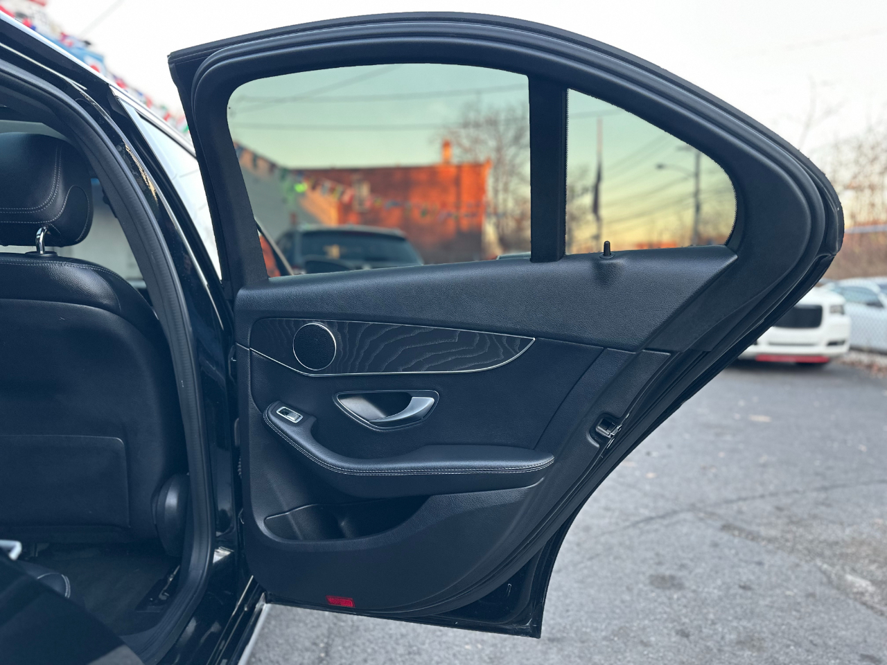 Mercedes-Benz C-Class C300 4MATIC Sedan 2016