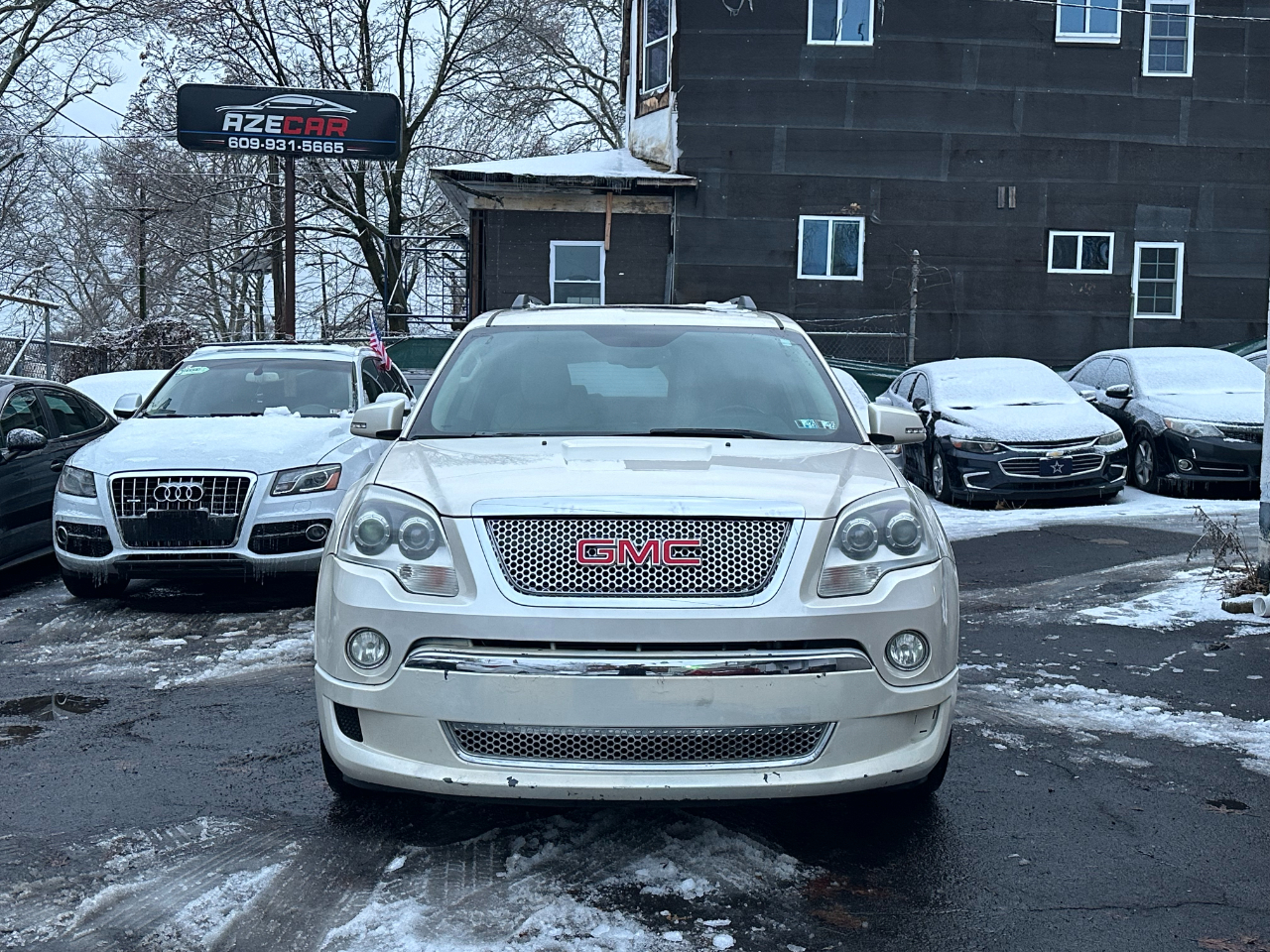 GMC Acadia Denali AWD 2011
