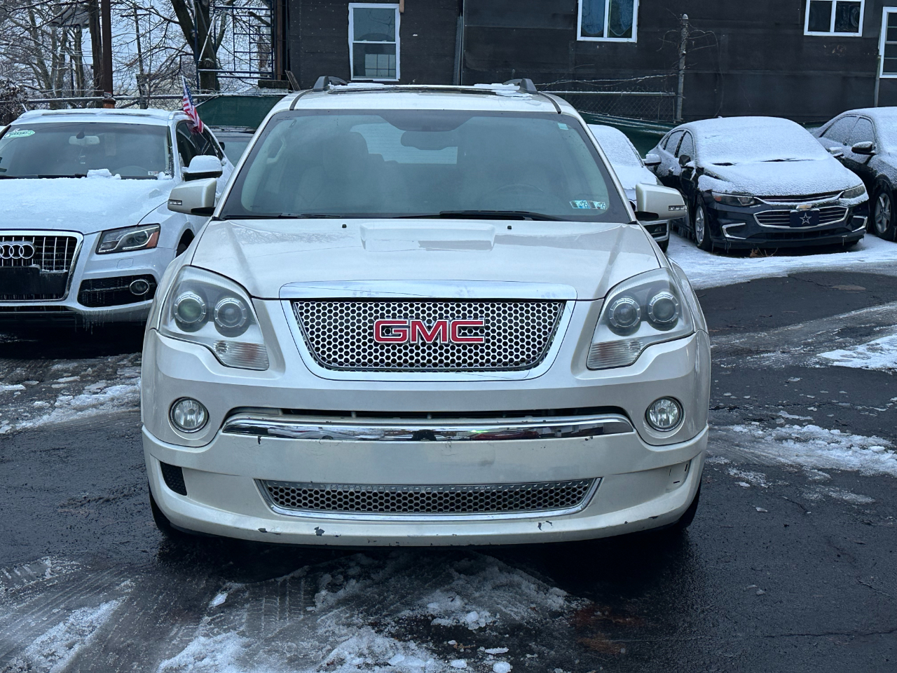 GMC Acadia Denali AWD 2011