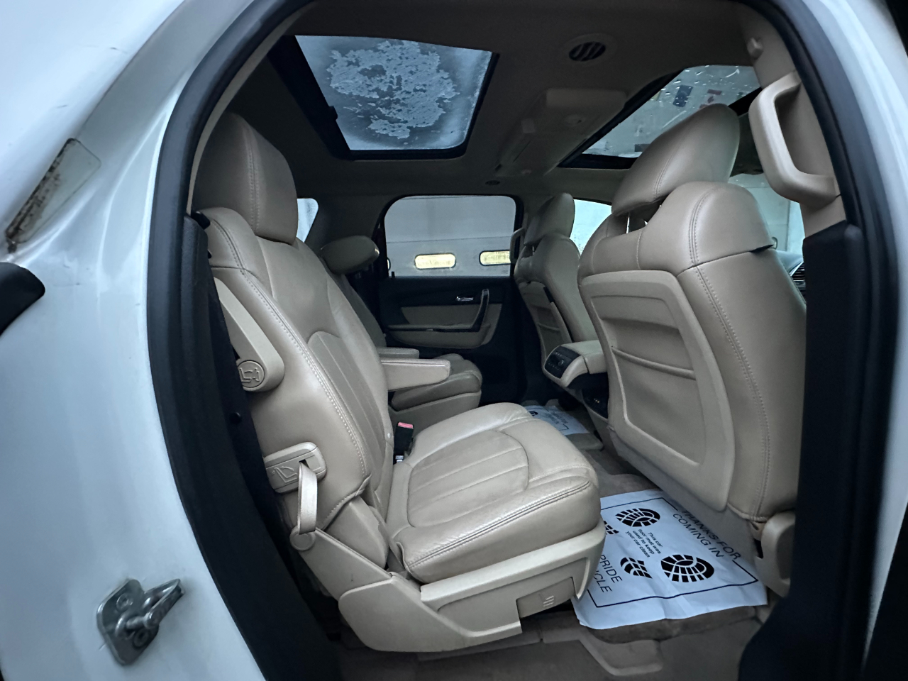 GMC Acadia Denali AWD 2011