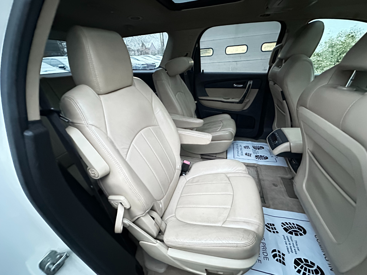 GMC Acadia Denali AWD 2011