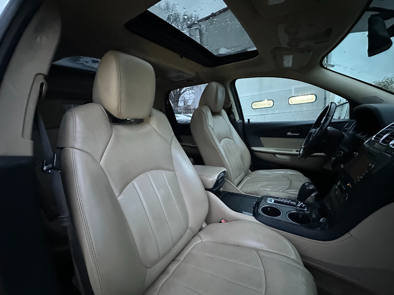 GMC Acadia Denali AWD 2011