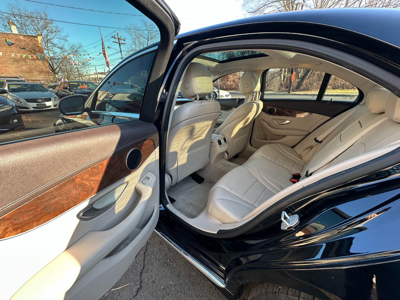 Mercedes-Benz C-Class C300 4MATIC Sedan 2016