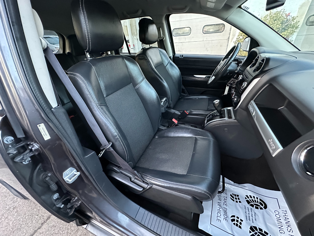 Jeep Compass Latitude FWD 2016