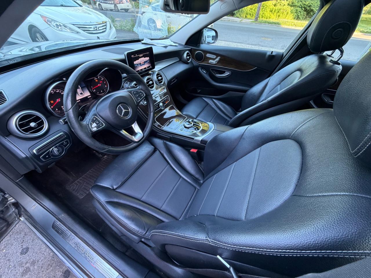 Mercedes-Benz C-Class C300 4MATIC Sedan 2018