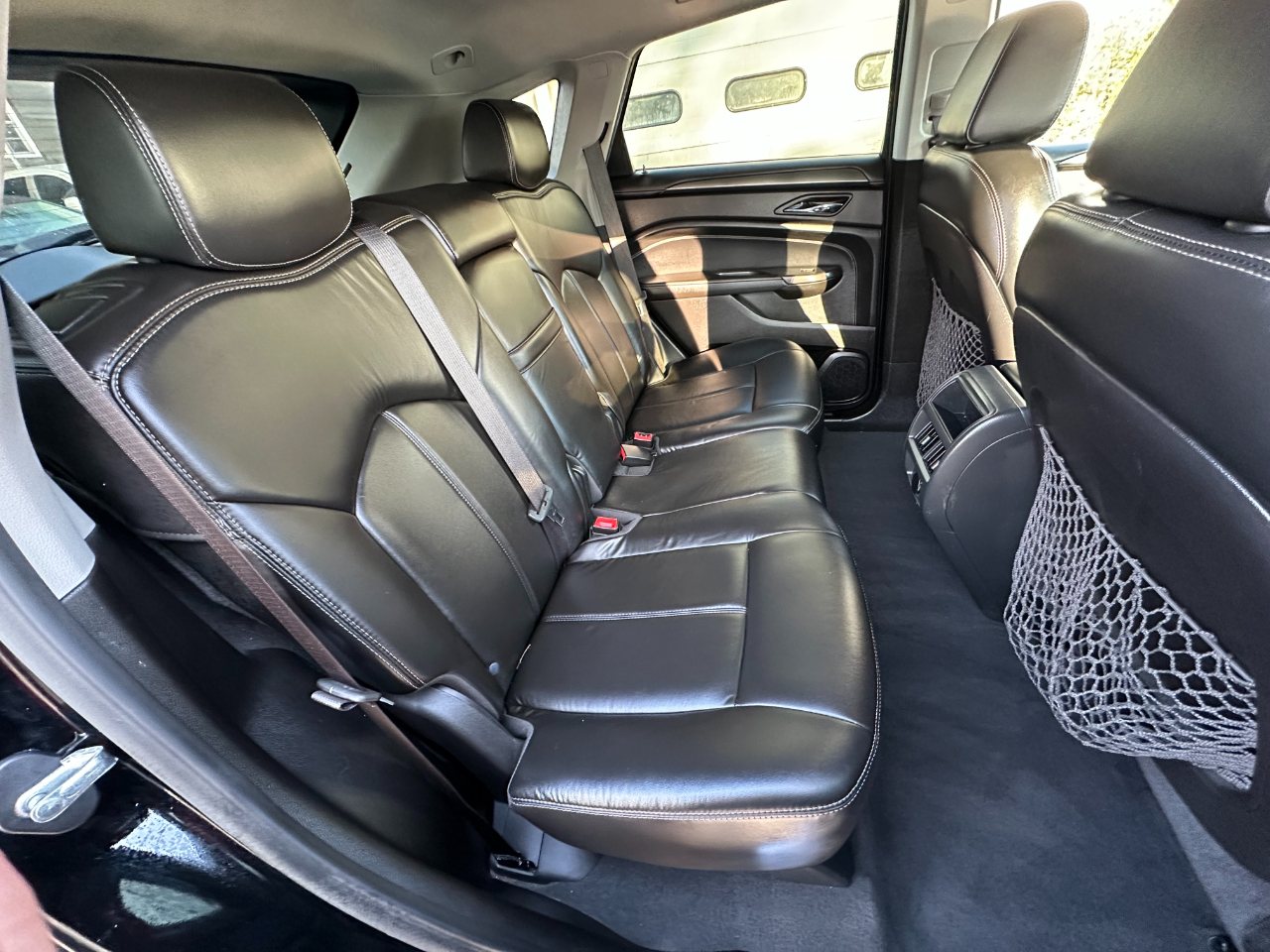 Cadillac SRX Base 2012