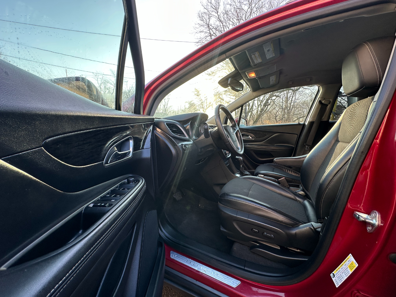 Buick Encore Convenience FWD 2014