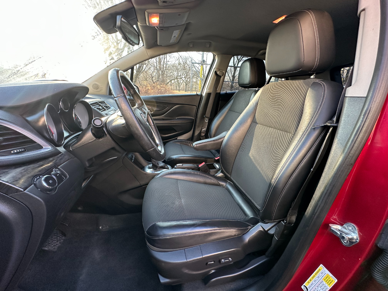 Buick Encore Convenience FWD 2014