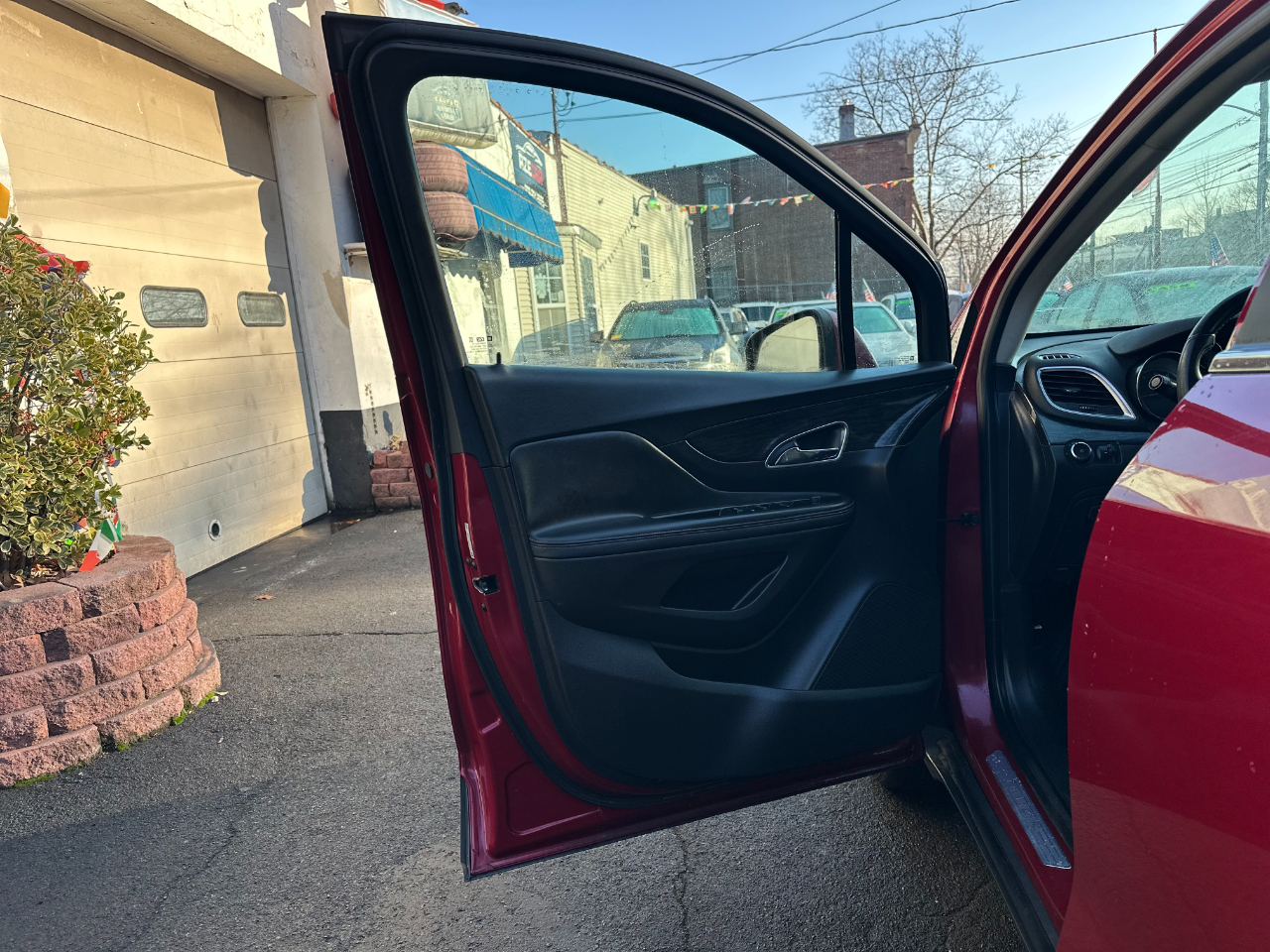 Buick Encore Convenience FWD 2014