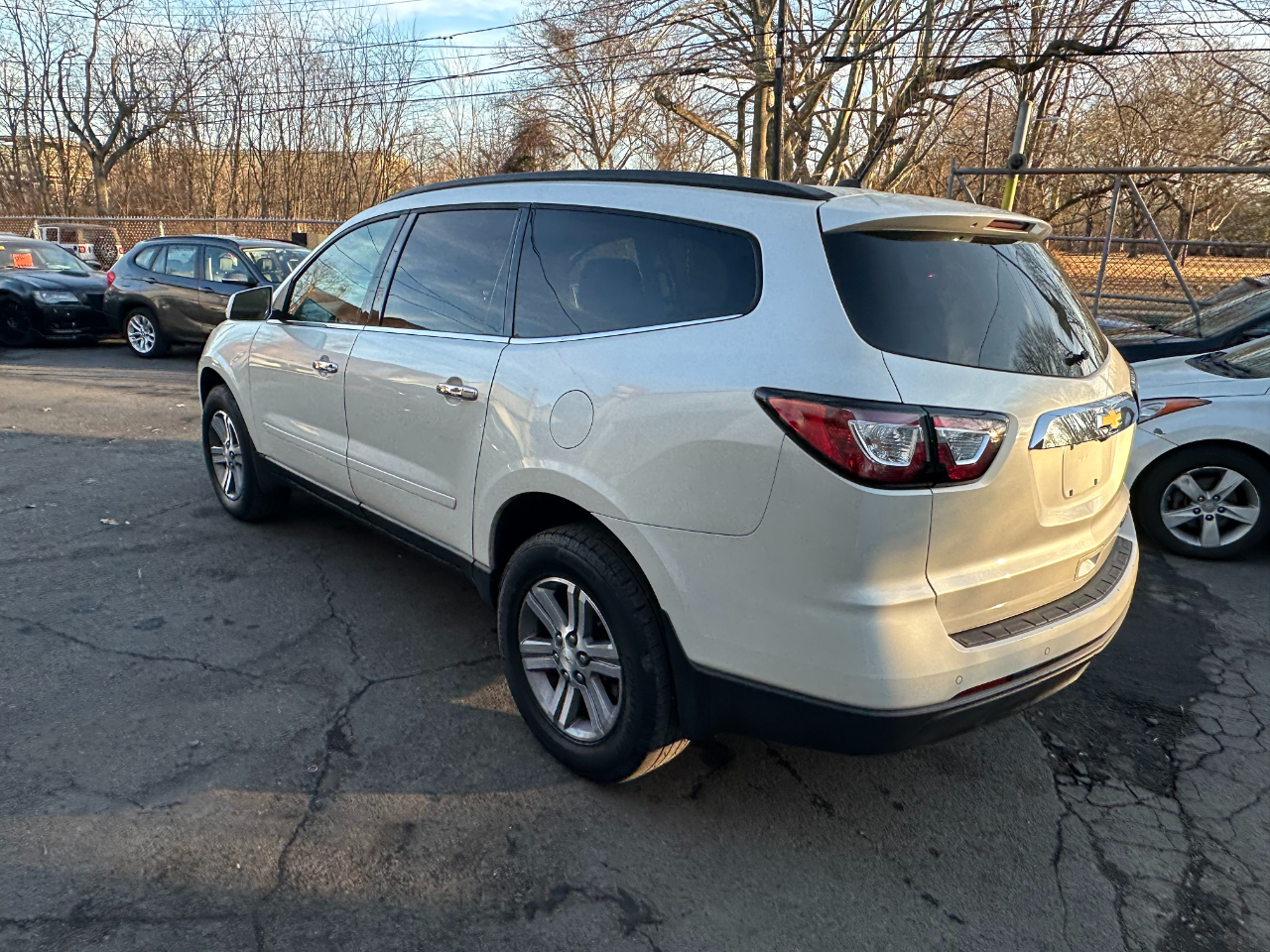Chevrolet Traverse 1LT FWD 2015