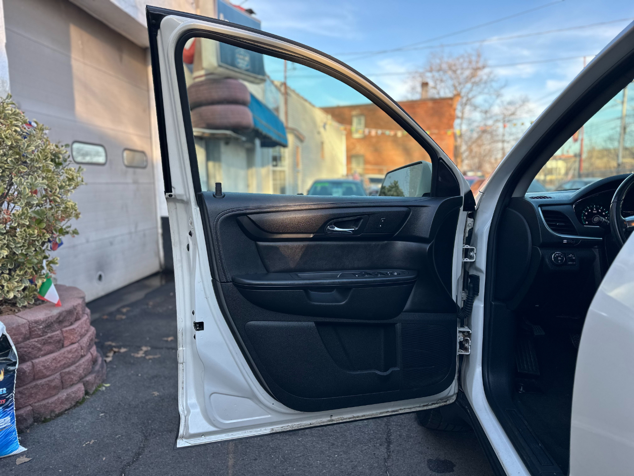 Chevrolet Traverse 1LT FWD 2015