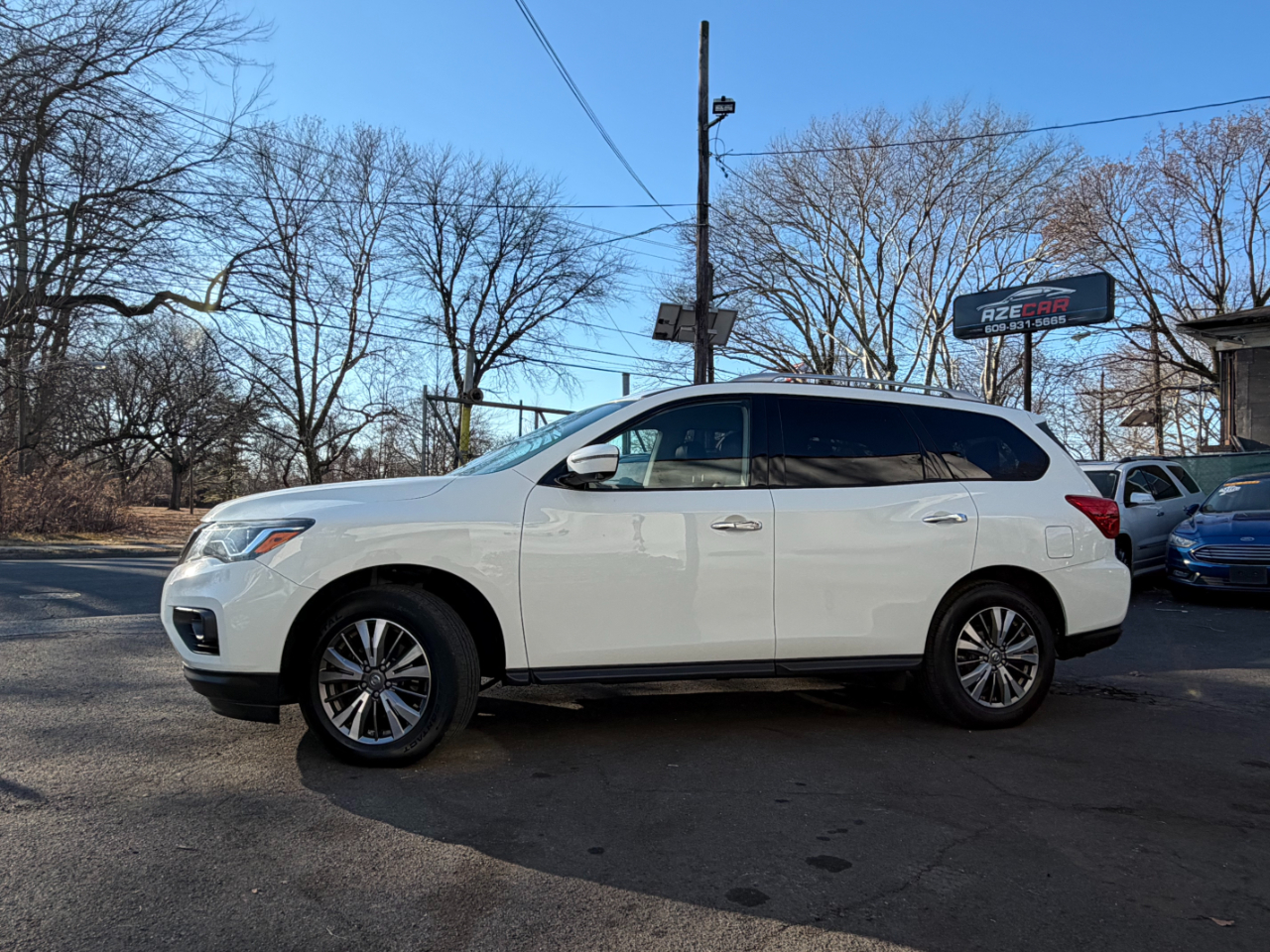 Nissan Pathfinder SL 4WD 2018