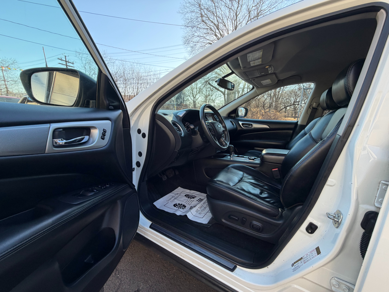 Nissan Pathfinder SL 4WD 2018