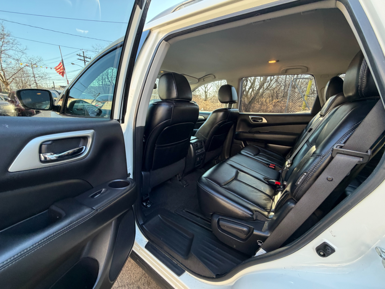 Nissan Pathfinder SL 4WD 2018