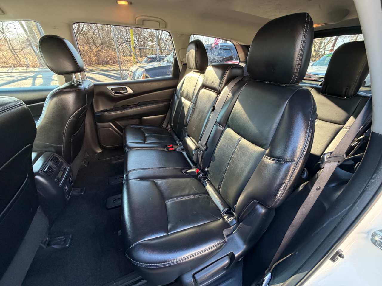 Nissan Pathfinder SL 4WD 2018