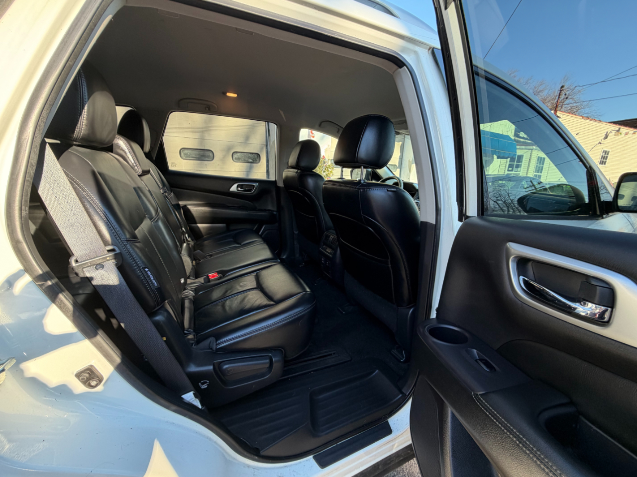 Nissan Pathfinder SL 4WD 2018